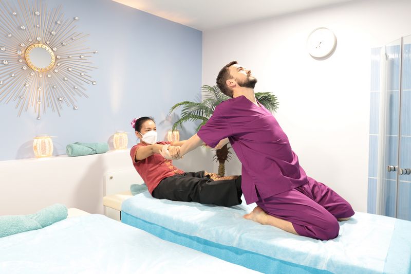 Что такое лимфодренажный массаж? Что такое лимфодренажный массаж?